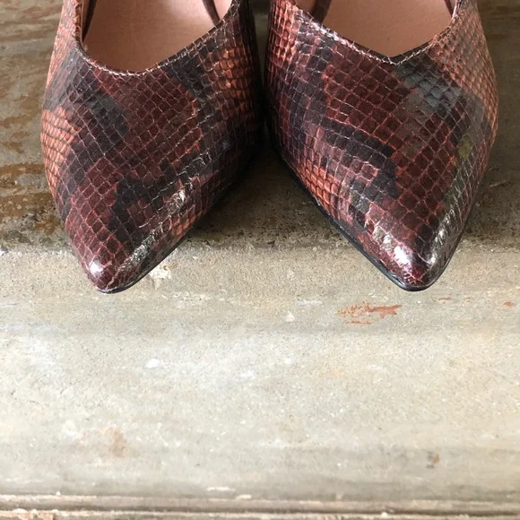 Chinese Laundry pink snake sling back pump - Picture 5 of 11